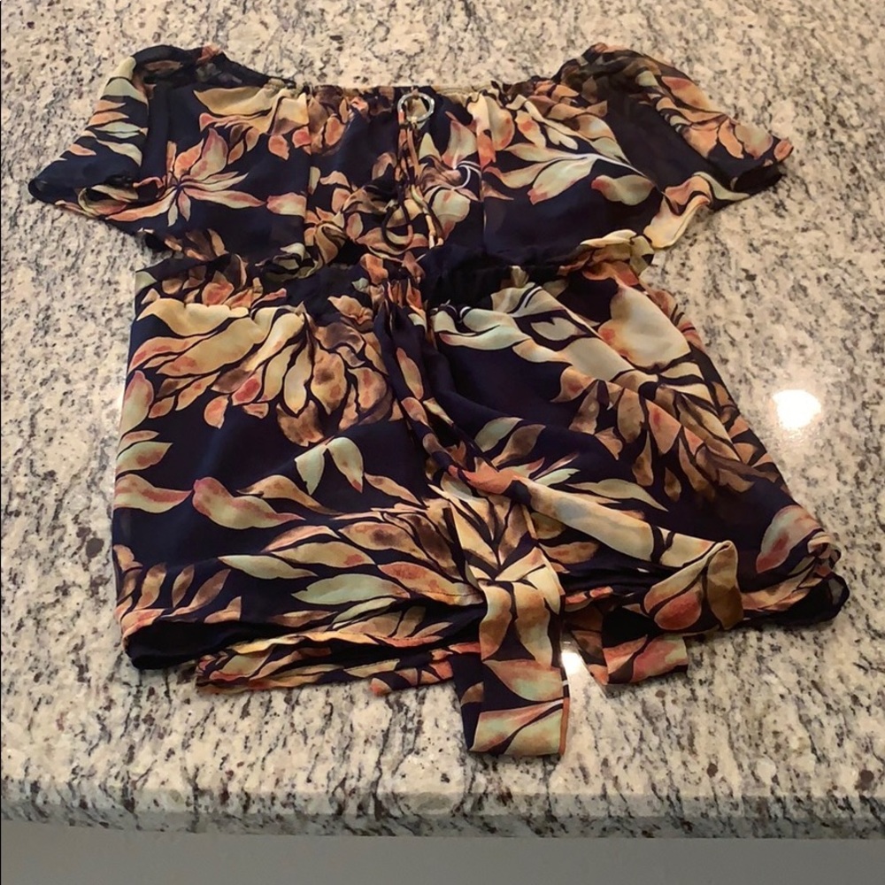 2 piece Floral shorts set.
